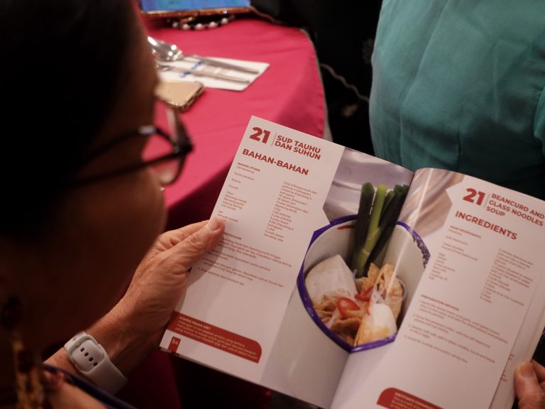 Pink Unity & Dato’ Chef Ismail launch cancer-friendly cookbook for cancer patients, survivors, and families